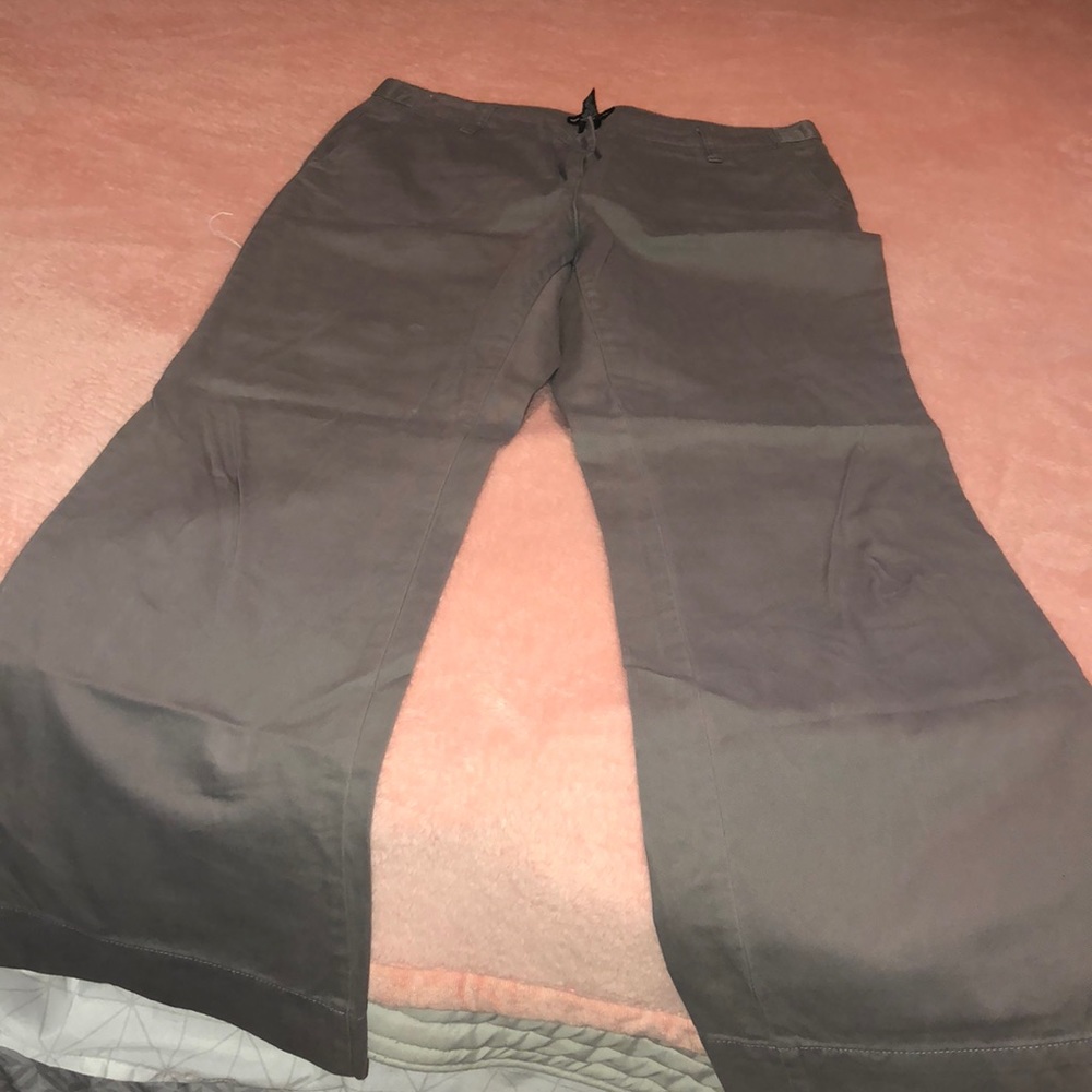 Gray NY & Co chino pants Sz 12